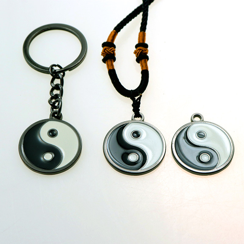 2.7cm 小型八卦黒白太極拳ペンダント、丸型陰陽魚、ツートンカラーエナメルジュエリー、太極拳キーホルダー