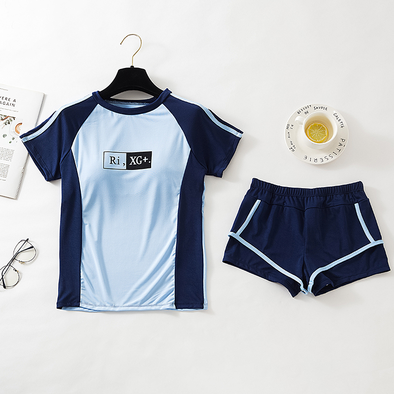 Two - piece swimsuit female two - piece 2022 new split conservative shading and slim student Korean in Japanese style