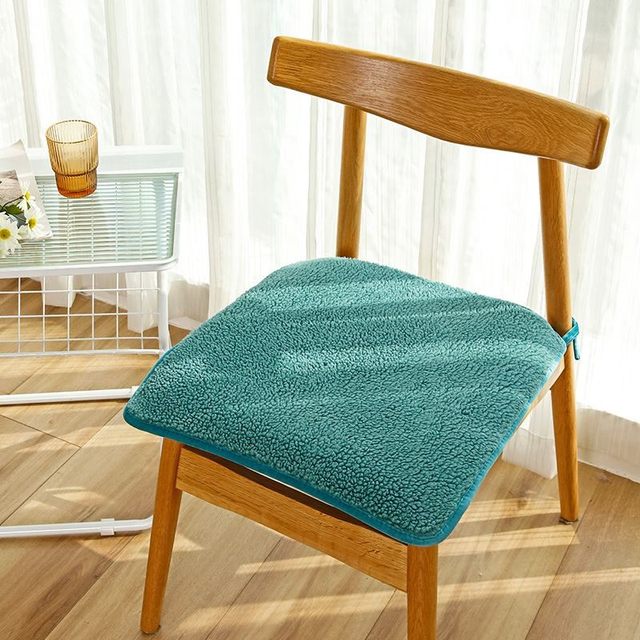 Lamb Wool Cushion Thickened Plush Winter Seat Pad Dining Chair Cushion Removable and Washable Office Chair Cushion for Long Sitting