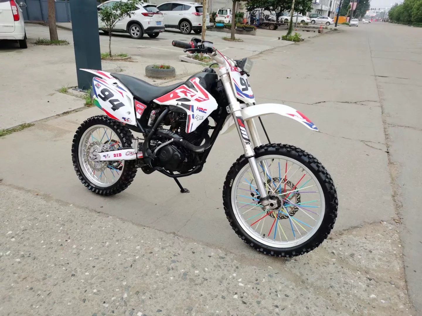 Вторичные б/у вне дороги высокий гонки Huayang T4 мотоцикл Poser 250cc Zongshen Cheetah Athletic CQR Magic Ji 10