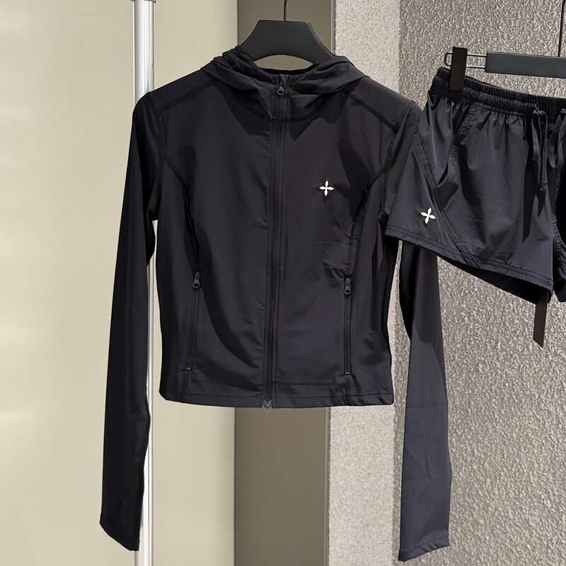 Trendy Brand Specializes in Fitness Outdoor Hoodies, Casual Sports Short Jackets, Slim-Fit Nylon Thin New Jackets for Hot Girls