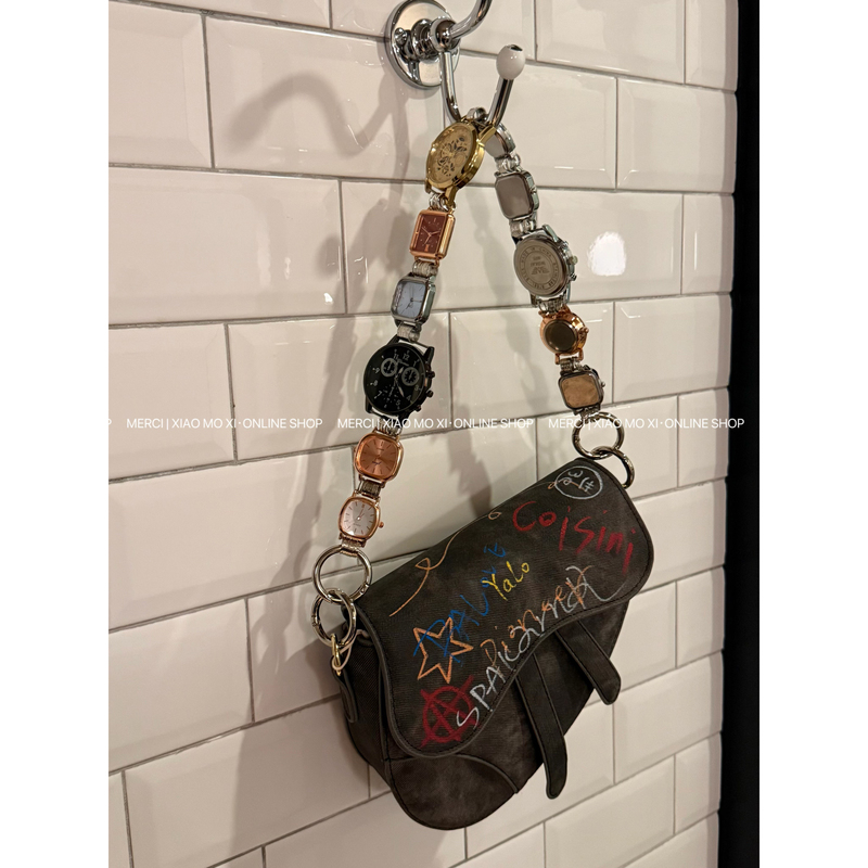 Little Moses New Trendy Chain Bag, Vintage Dial Bag, Hand-Painted Graffiti Yabi Crossbody Bag, Saddle Bag, Super Popular Little Moses New Trendy Chain Bag, Vintage Dial Bag, Hand-Painted Graffiti Yabi Crossbody Bag, Saddle Bag, Super Popular