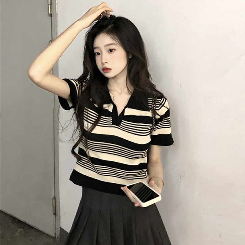 Polo Collar Striped Knitted Short-Sleeved T-Shirt for Women, Summer Korean Style Thin Slim-Fit Knit Top, Age-Reducing Top Polo Collar Striped Knitted Short-Sleeved T-Shirt for Women, Summer Korean Style Thin Slim-Fit Knit Top, Age-Reducing Top