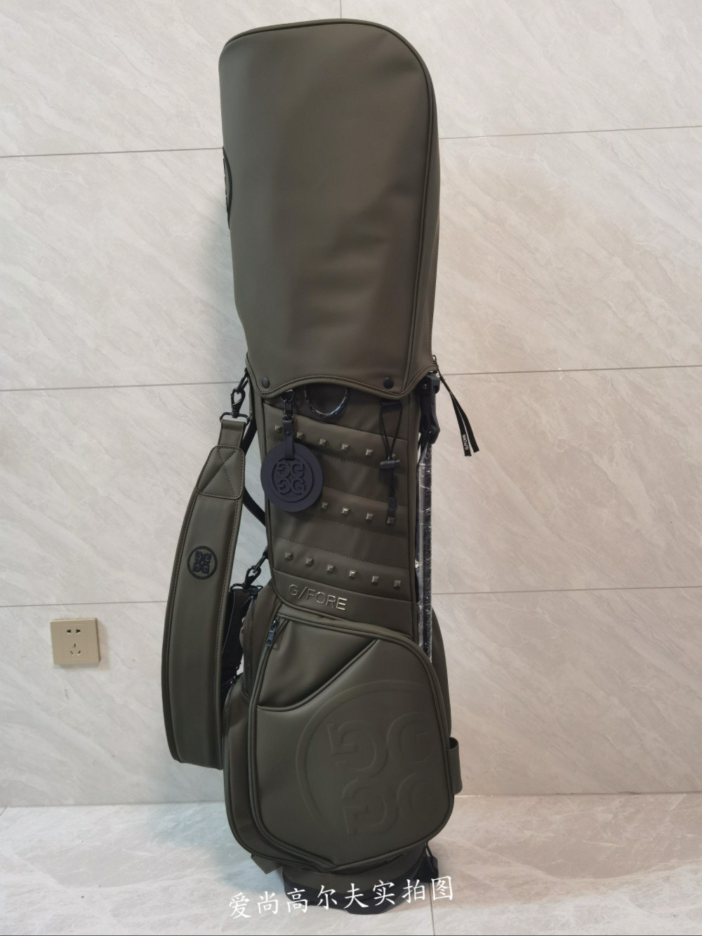 男性用と女性用の新しいゴルフバッグ、クラブバッグ、スタンドバッグ、三脚バッグ、ゴルフクラブバッグ、持ち運びやすく実用的。