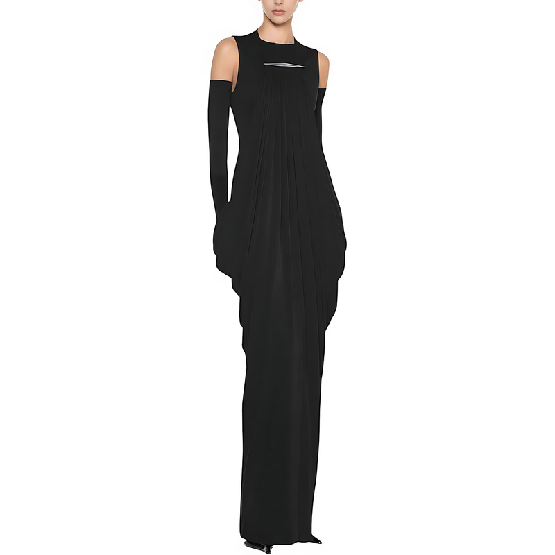 Elegant Evening Dress with a Cool and Sophisticated Style, Black Draped Gown with a High-End Feel, This Week's Long Dress with Metal Buckle Decoration
