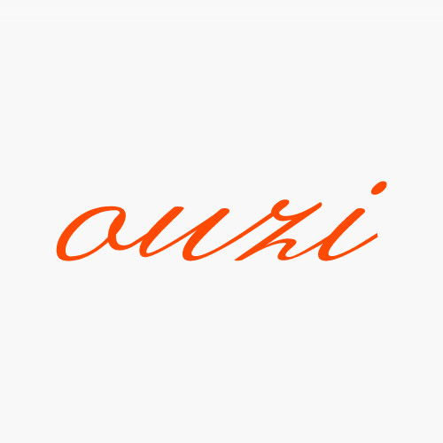 OUZIOWS鸥兹品牌专柜店的LOGO