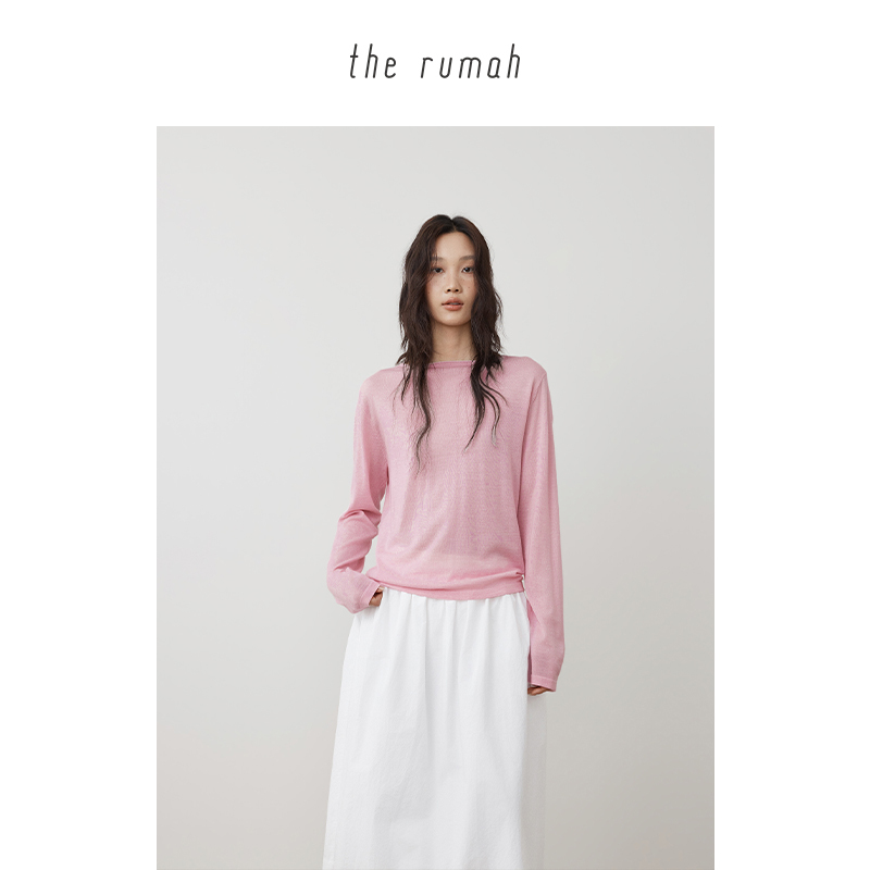 The Rumah Ultra-Fine Wool U-Neck Knit Long-Sleeve Reversible Lightweight Soft 60-Count Wool Knit