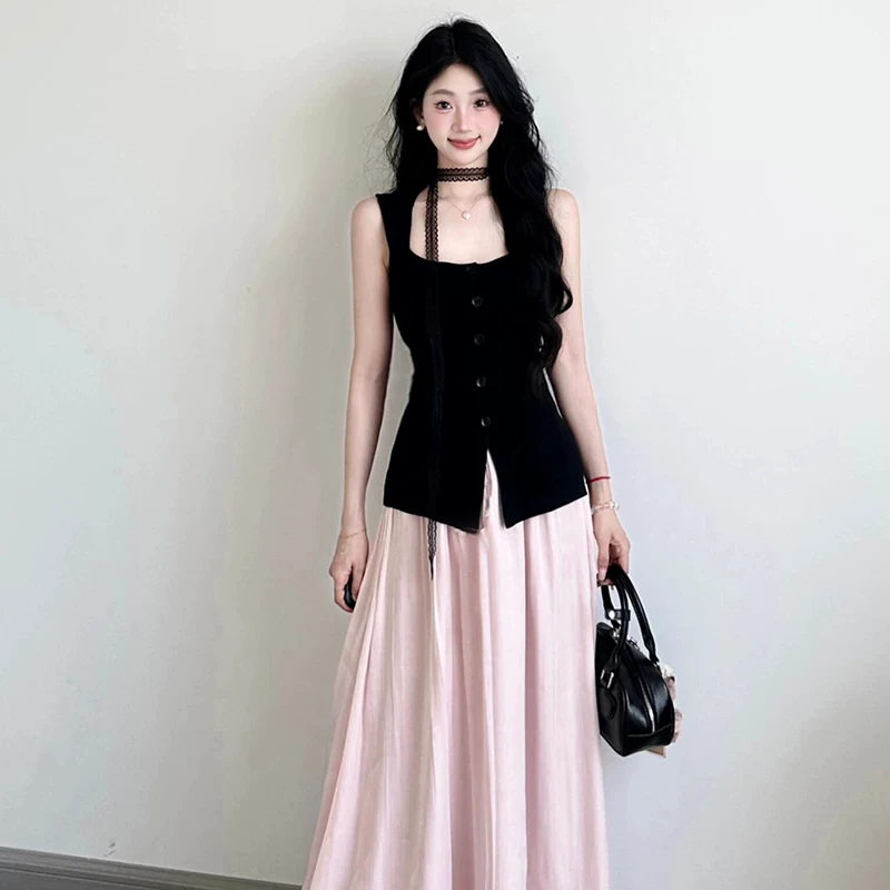 陈大钰 Fitted tank top sleevless, fuchsia T-shirt, washing powder, skirt, set