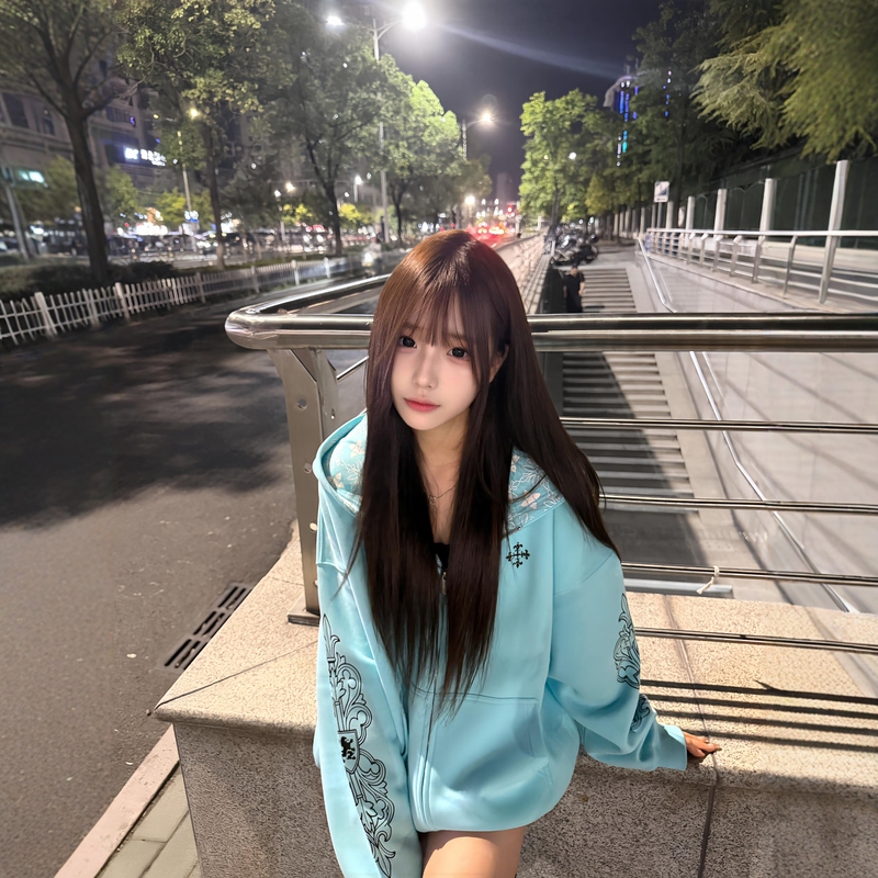 American Retro Lazy Style Full-Print Hooded Sweatshirt for Women, Loose and Versatile, Slimming Lake Blue Jacket for Autumn and Winter