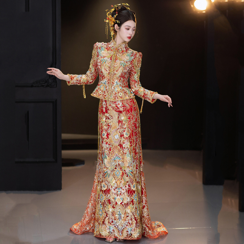 High-End Xiuhe Dress for Brides, Wedding Dress 2026 New Model, Banquet Toast Dress, Luxurious Dragon and Phoenix Gown with a Small Train for Summer High-End Xiuhe Dress for Brides, Wedding Dress 2026 New Model, Banquet Toast Dress, Luxurious Dragon and Phoenix Gown with a Small Train for Summer