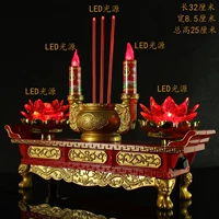 Красный лотос повернется