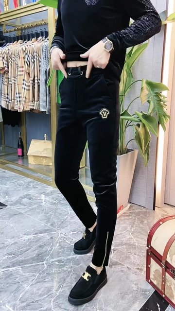 21177 ລະດູຫນາວຜູ້ຊາຍໃຫມ່ Gentleman's Versatile Gold Velvet Foot Pants Fashionable Trendy Sweatpants Men's Casual Pants