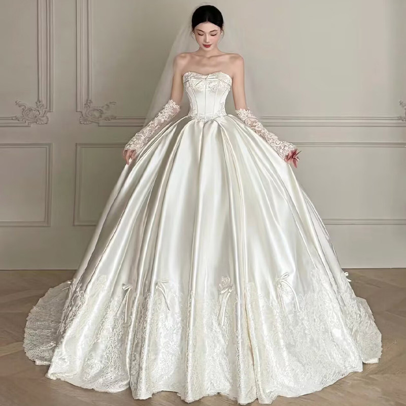 Высококачественное атласное свадебное платье-тюбик bride 2026, новая основная пряжа, легкая роскошная текстура, простая выходная пряжа, большой хвост