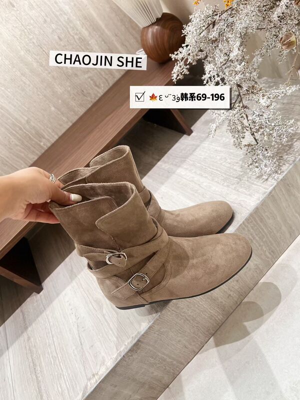 New Women's Matte Suede Riding Boots, Martin Boots, Cylinder Boots, Chelsea Slim-Fit Motorcycle Boots, Yellow Boots New Women's Matte Suede Riding Boots, Martin Boots, Cylinder Boots, Chelsea Slim-Fit Motorcycle Boots, Yellow Boots