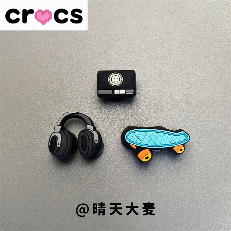 Suitable for Crocs Clogs Shoe Charms, Shoe Clips, Crocs Shoe Accessories, Decorative Buckles, Jibbitz, Skateboard, Headphones, Camera