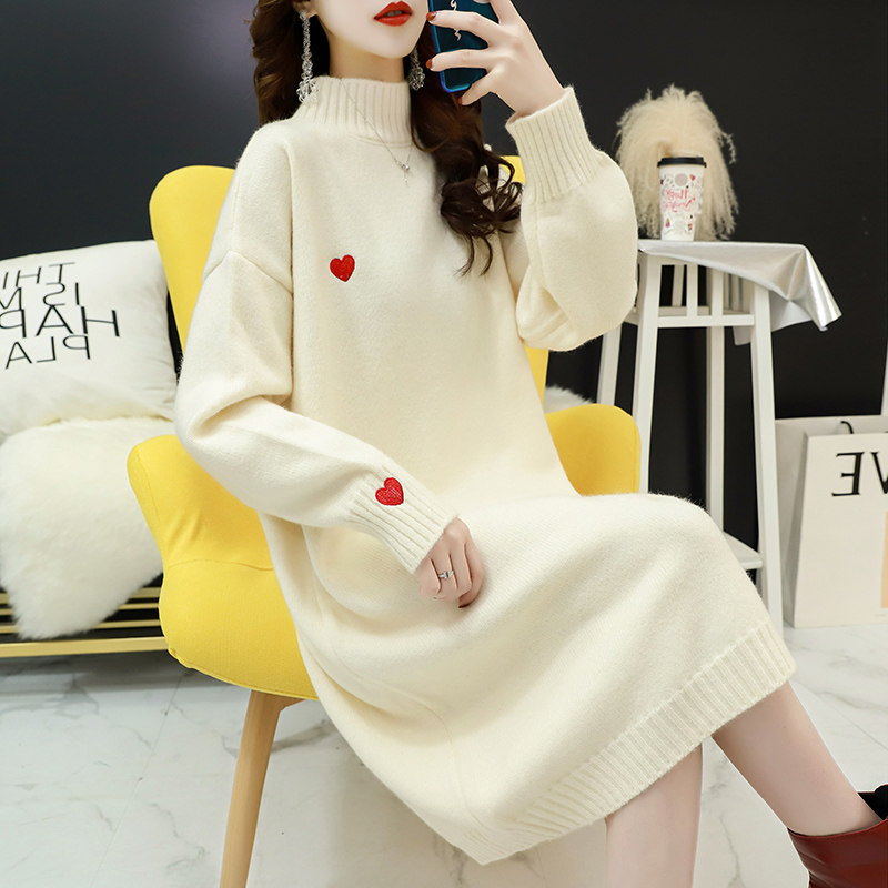 Western-style pregnant women sweater mid-length 2022 spring and autumn knitted sweater bottoming skirt age-reducing pregnant women dress autumn and winter