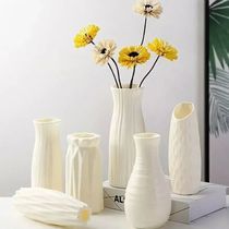 Nordic Style Plastic Drop Resistant Simulation Vase Decorati