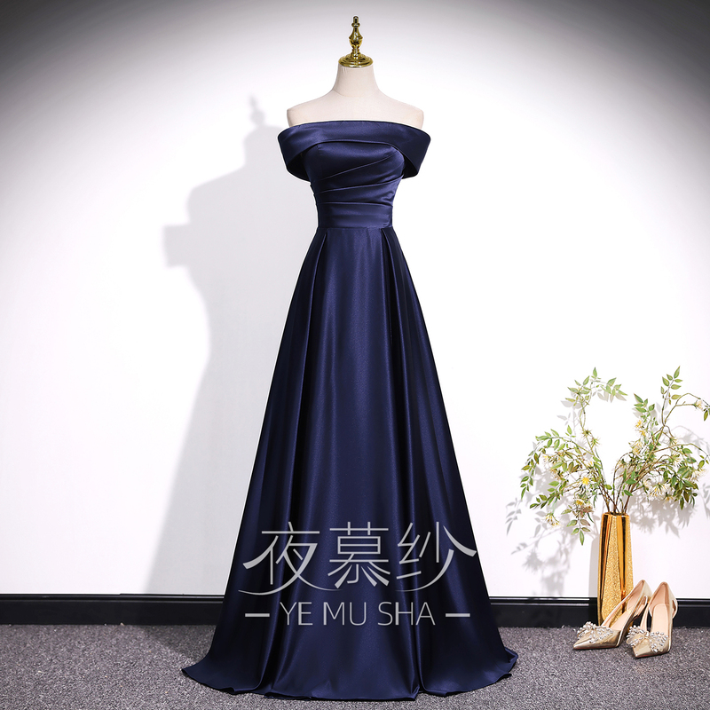 Navy Blue Off-The-Shoulder Choir Performance Dress, Simple and Elegant, Suitable for Annual Meetings, Slimming, Coming-Of-Age Ceremony Evening Dress, Light Luxury