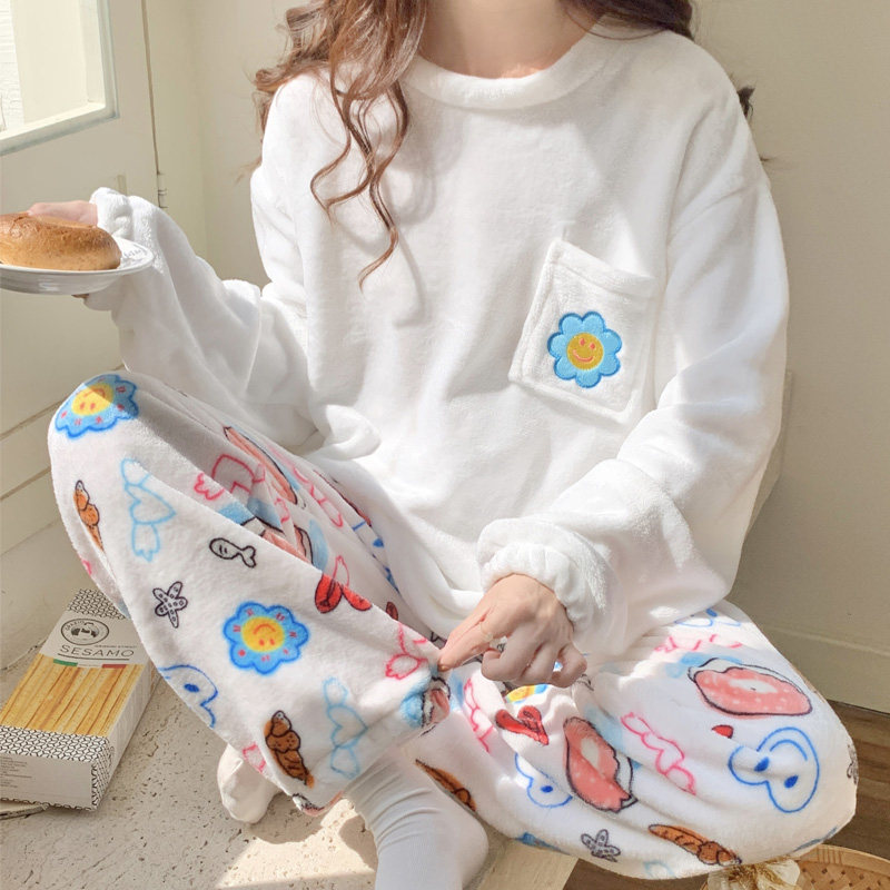 2023 New Loose Cute Pyjamas Nets Red Women Winter Coral Suede Cartoon Teenage Girl Set Thicken home to winter-Taobao