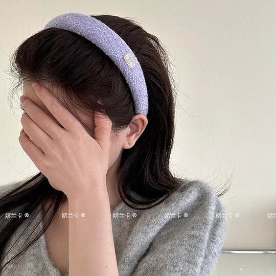 French-Style Candy-Colored Small Square Diamond Woolen Hairband, Autumn and Winter High-End Elegant Hair Accessory for Women, High-Top Hair Clip