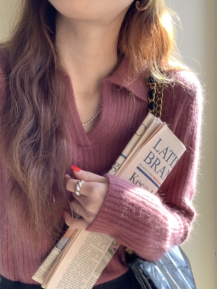 プラムカラーのフレンチ美しいセーターレディース秋冬Vネックストレートショルダーロングスリーブインナートップソフトもちもちプルオーバーセーター