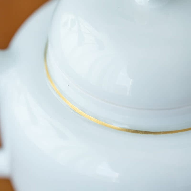 Lane. 106 gold kylin mud gas up porcelain ihs DengHu. The Capacity of 100 ml. Jingdezhen tea sets