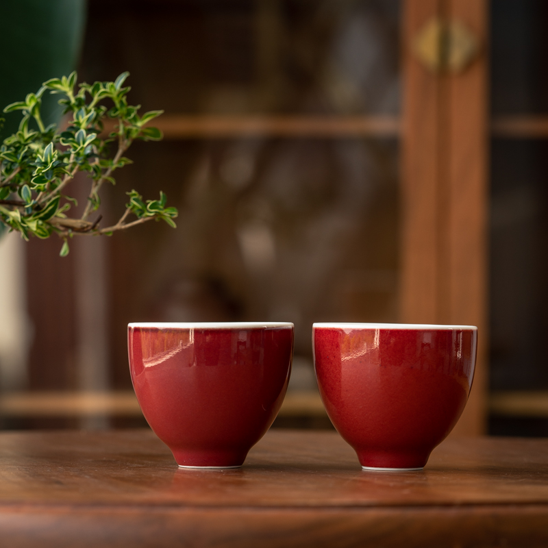 Jingdezhen ceramic kung fu tea tea set, sample tea cup master cup pure manual ruby red glaze small cup single CPU