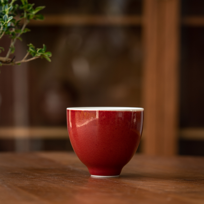 Jingdezhen ceramic kung fu tea tea set, sample tea cup master cup pure manual ruby red glaze small cup single CPU