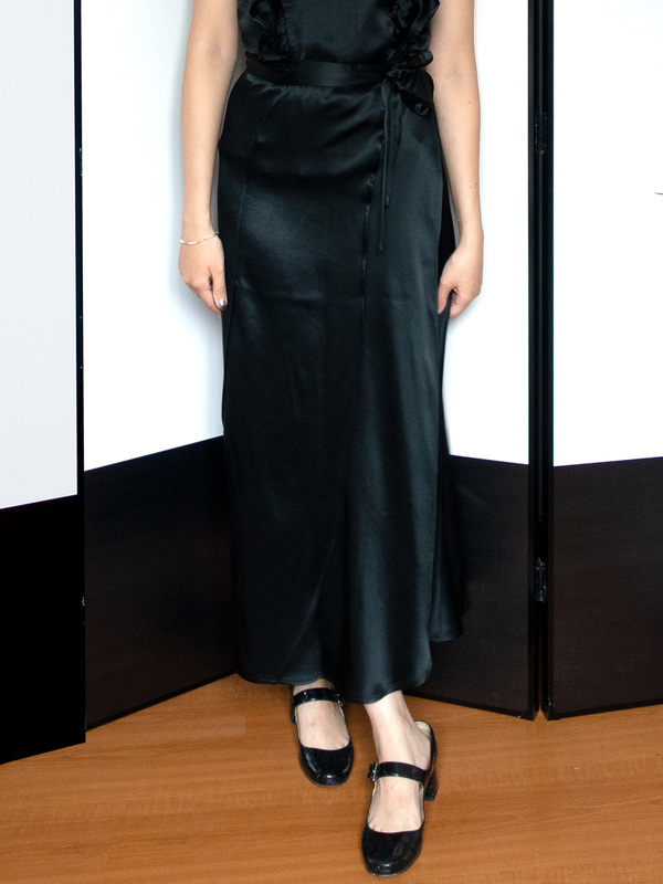 【 20% off 】Blancmade.23Fw Acetate Satin High-End One-Piece Tie-Up Skirt with Niche Design
