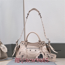 New crossbody bag versatile chain bag 716374 shoulder bag ladies mobile phone small square bag