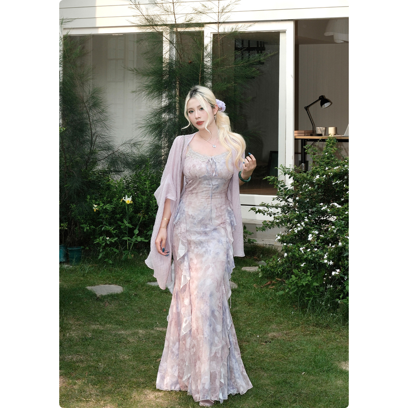 Nuomizi [Mermaid] Embroidered Gradient Ruffle Floral Spaghetti Strap Dress with a Cool Vibe and Fishtail Long Skirt