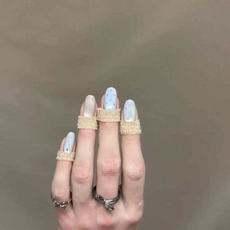 【Light Blue Star Mist】Nude Skin Gradient Milky Blue Matte Fine Silver Star Polka Dot Versatile Brightening Gentle Wearable Nails 【Light Blue Star Mist】Nude Skin Gradient Milky Blue Matte Fine Silver Star Polka Dot Versatile Brightening Gentle Wearable Nails