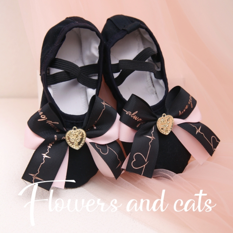 Flowers and Cats Purple Dance Shoes Kidsren's Canvas Soft-Soled Girls' Ballet Shoes Bow Yoga