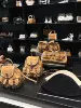Товары от 一口把你吃掉女包店