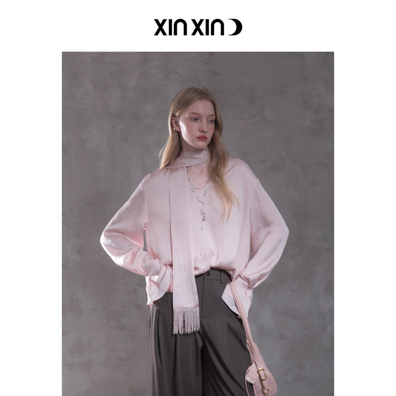 Xinxinyue Early Autumn Ethereal Urban~ Satin Crepe Pink Acetate V-Neck Cuffed Sleeve Tassel Silk Ribbon Blouse