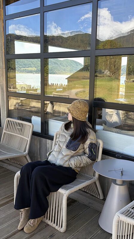Autumn and Winter Outdoor Color-Blocked Toast down Jacket