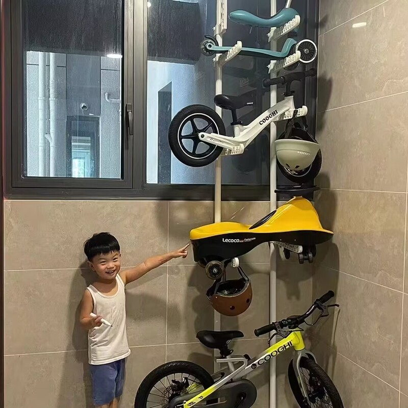 Wall-Mounted Rack for Hanging Children's Bicycles, Toy Cars, and Balance Bikes Wall-Mounted Rack for Hanging Children's Bicycles, Toy Cars, and Balance Bikes