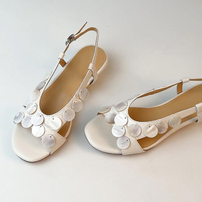 Sheepskin Version~Niche Fashion Style Shell-Decorated Roman Sandals for Women, Low Heel, Gentle One-Strap Open-Toe Fashion Sandals
