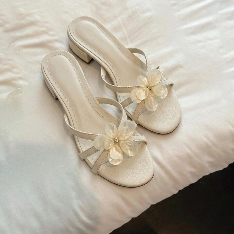 Sheepskin Version~French Sweet Style Shell Flower Open-Toe Round-Toe Chunky Heel Sandals, Fashionable and Versatile Commuter Sandals