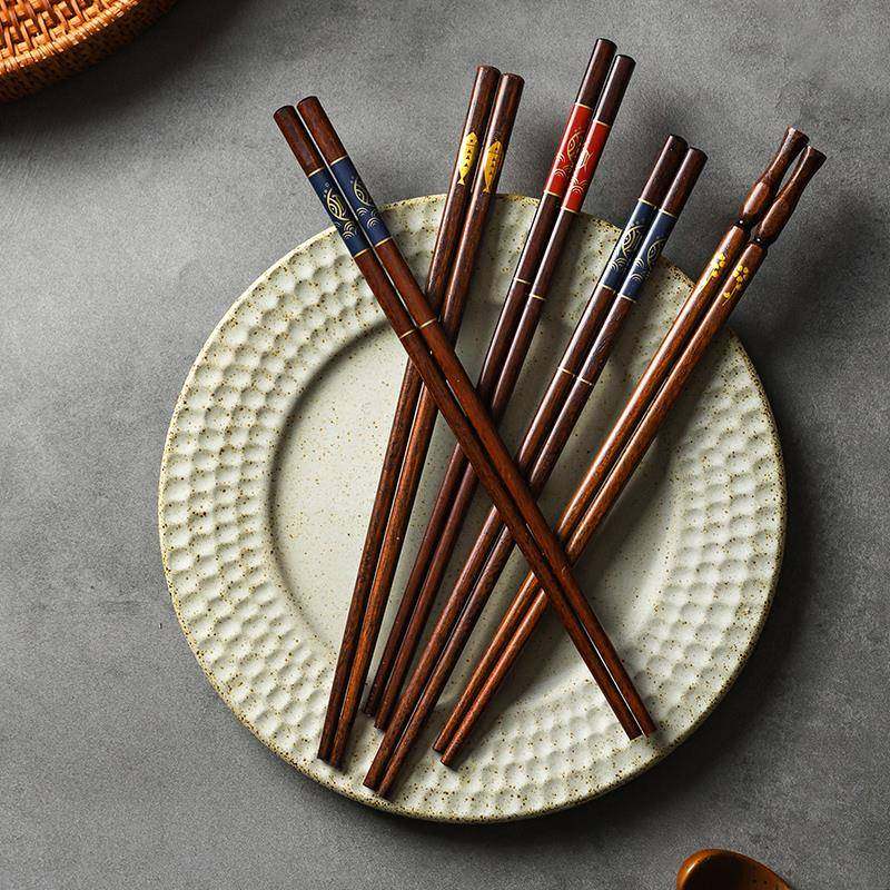 Red Sandalwood Chopsticks for Home Use, High-End Solid Wood Chopsticks, Non-Slip, Communal Chopsticks, One Chopstick Per Person