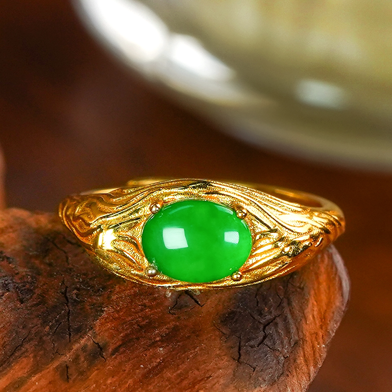 Valentine's Day gift silver inlaid with natural jade A-grade fashionable and exquisite niche design full green oval cabochon ring