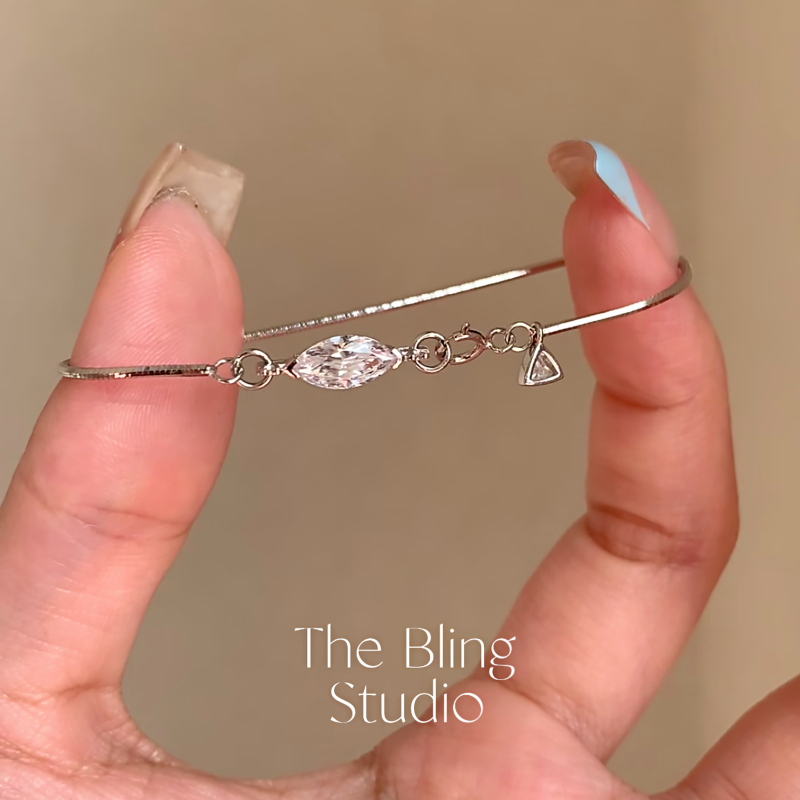 New Direct Sale 925 Silver Snake Bone Bracelet with Marquise Cut Diamonds, Korean Style, Exquisite for Girls