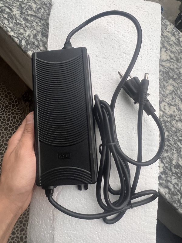 Brand New Guanyuda 36V7A Water Purifier Power Adapter Gm262-3600700-1Ef Round Port 5.5*2.5