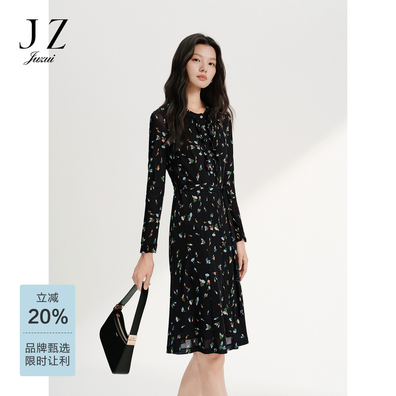 Juzui Elegant and Romantic Round Neck Waist-Cinching Printed Dress for Women 2026 Autumn New Model Jtgq50010 Juzui Elegant and Romantic Round Neck Waist-Cinching Printed Dress for Women 2026 Autumn New Model Jtgq50010