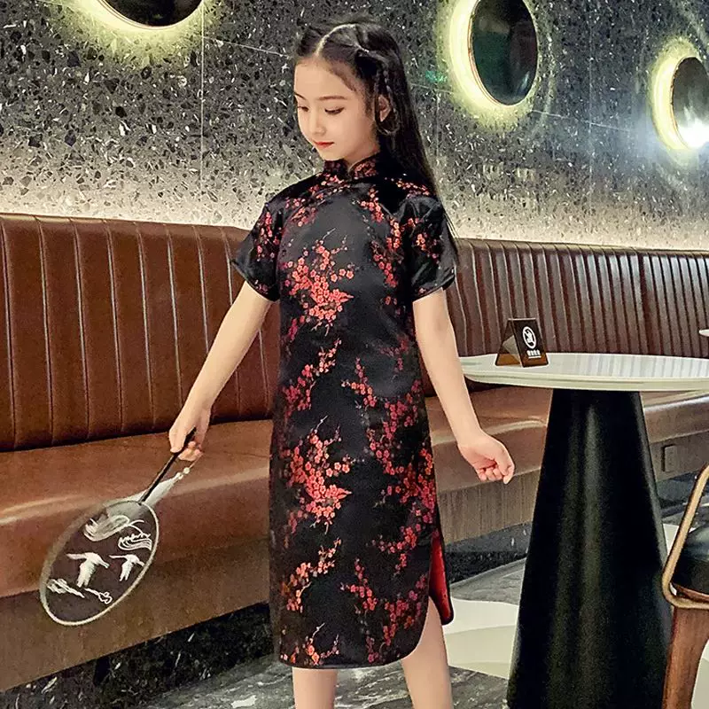 Детское традиционное китайское нарядное платье Танцюипао (Qipao) на Новый год