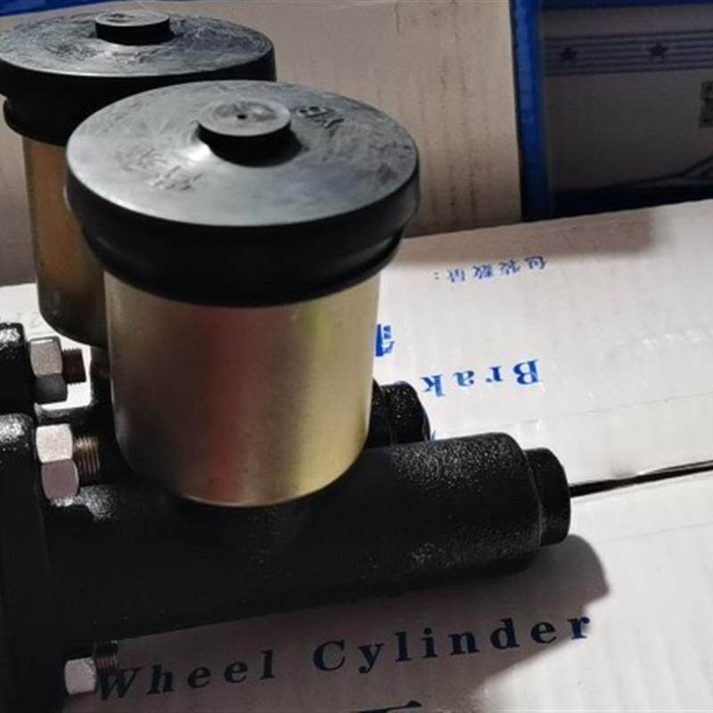 Heli Hangzhou Forklift Parts Old Model 3 Ton Forklift Bj212 Brake Master Cylinder Brake Clutch Master Cylinder