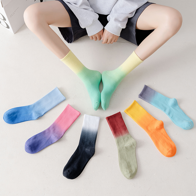Baotuman Women's Socks, Spring and Autumn Thin Style, Sweat-Absorbent Combed Cotton, Tie-Dye Gradient, Couple Sports Fashion Versatile Mid-Tube Socks