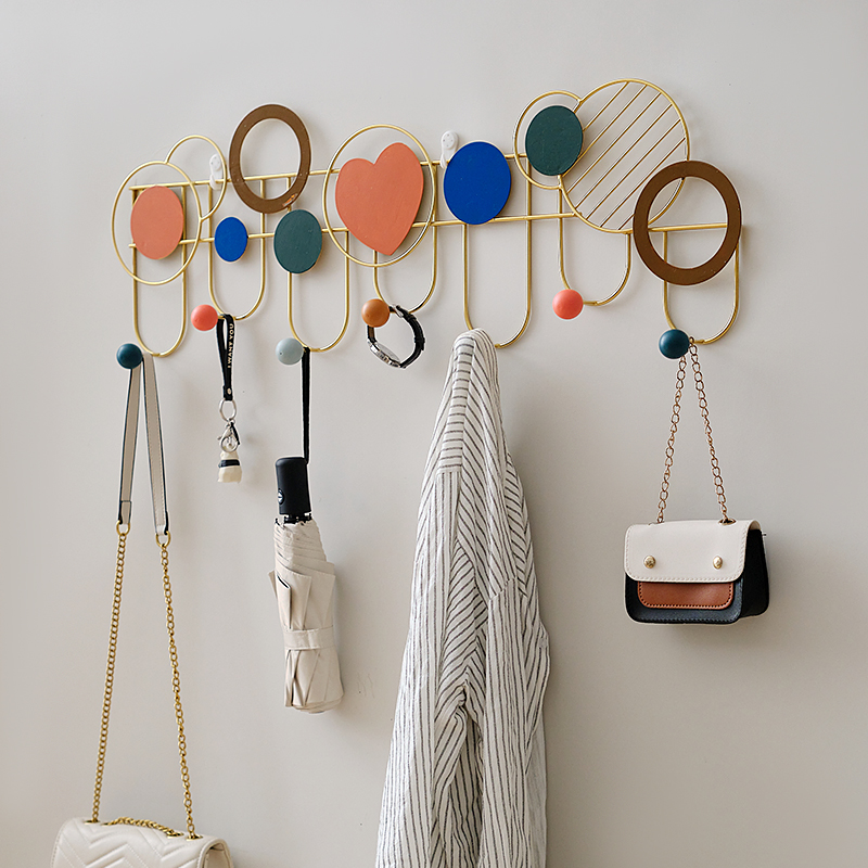 Eurostyle entry door hanging clothes hanger wall wall-mounted cloakstand Living room Home hooks free of punching iron hanging clothes hook Hyun Off-Taobao