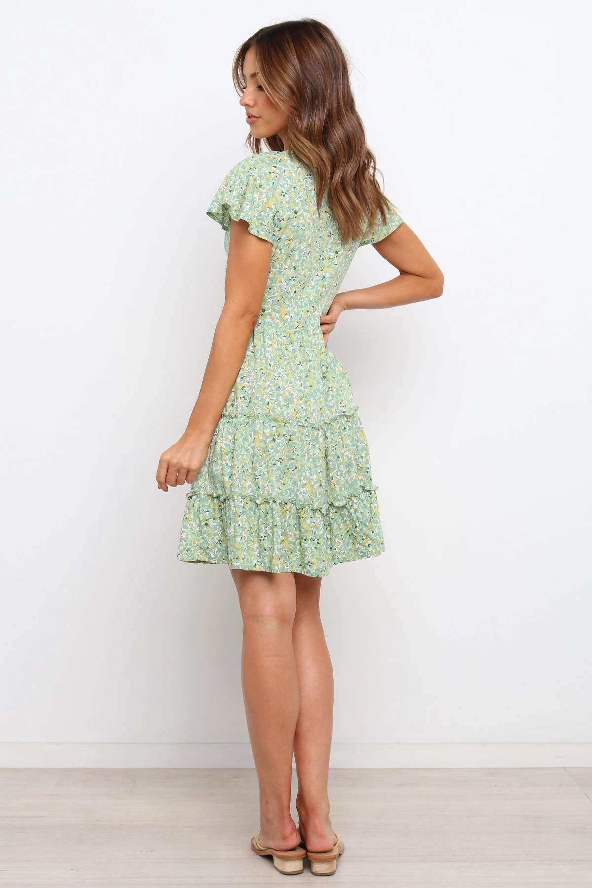 товар из китая women's summer new v-neck flying sleeve pleated dress OTHER