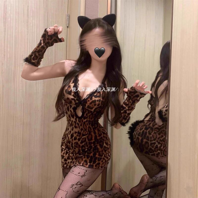 Sexy Leopard Print Lace Suspender Dress Hot Girl Tight Hip-Hugging Large Size Short Nightgown Pure Lust Hot Girl Sexy Leopard Print Lace Suspender Dress Hot Girl Tight Hip-Hugging Large Size Short Nightgown Pure Lust Hot Girl